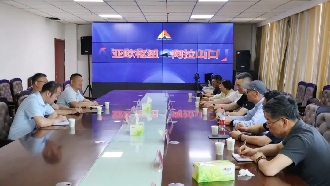 黄岩区企业家协会赴新疆开展考察慰问活动